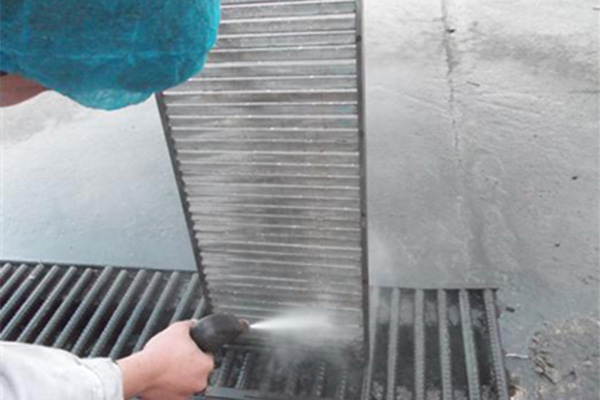 中央空調(diào)管道清洗 中央空調(diào)管道清洗