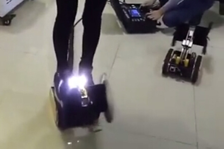 三代機器人視頻 三代機器人視頻